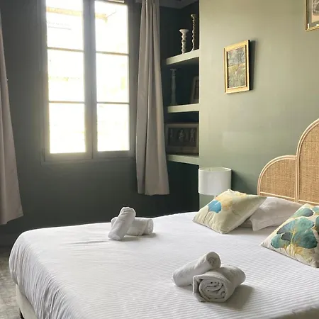 Magnifique En Hypercentre Avec Parking Bordeaux