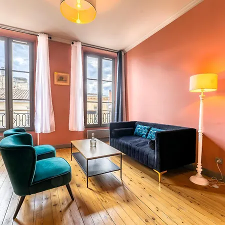 Magnifique En Hypercentre Avec Parking